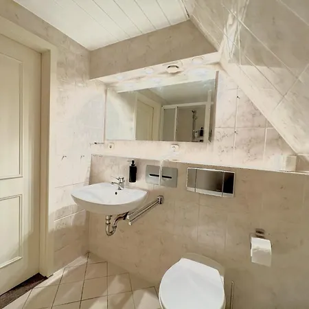Groegers Ferienzimmer Bed and Breakfast 3*